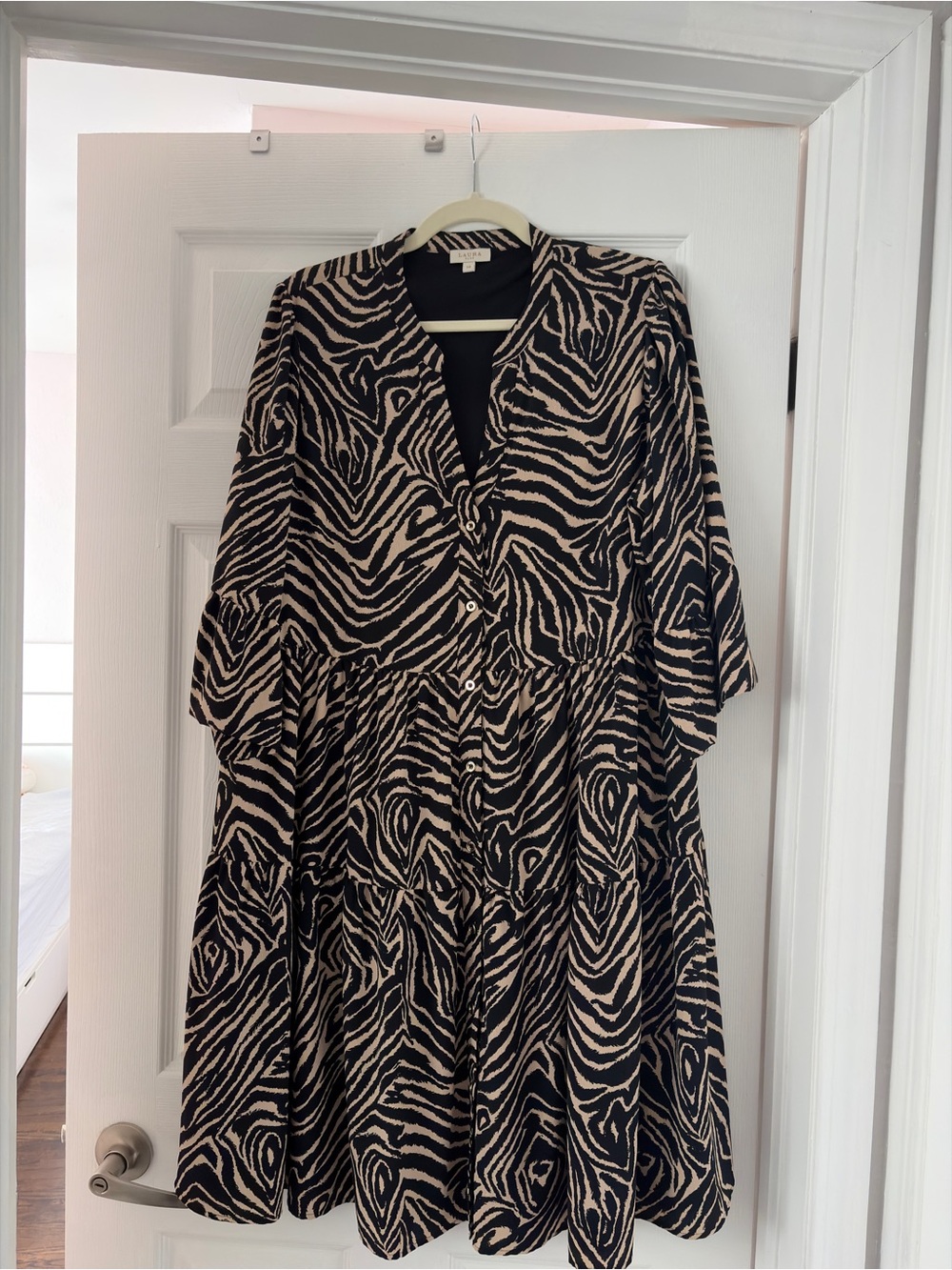 Women's Black and Cream Zebra Midi Dress
